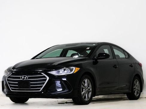 Used 2018 Hyundai Elantra SEL image 3