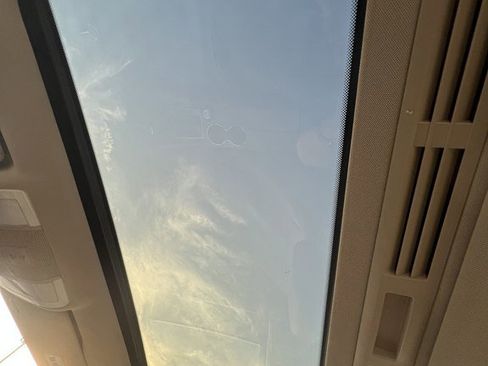 Used 2009 Mercedes-Benz C 300 4MATIC Sedan image 19