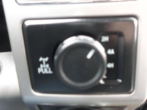 Used 2019 Ford F150 Lariat image 18