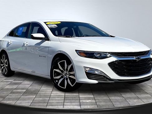 Used 2025 Chevrolet Malibu RS image 12