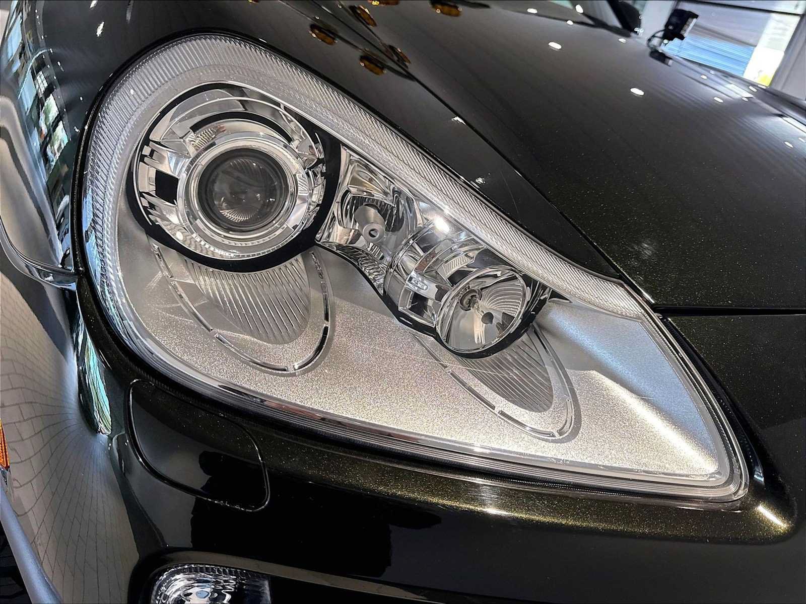 Used 2008 Porsche Cayenne S AWD/4WD image 16