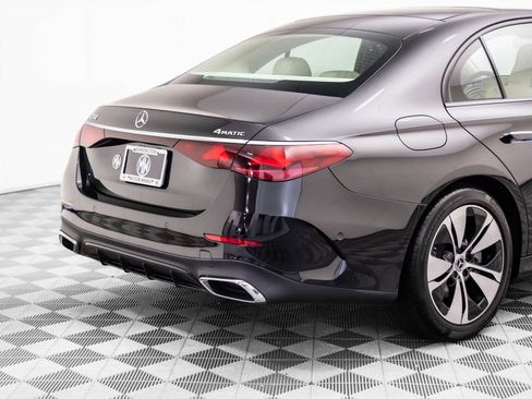 Used 2025 Mercedes-Benz E 350 4MATIC Sedan w/ Winter Package image 36