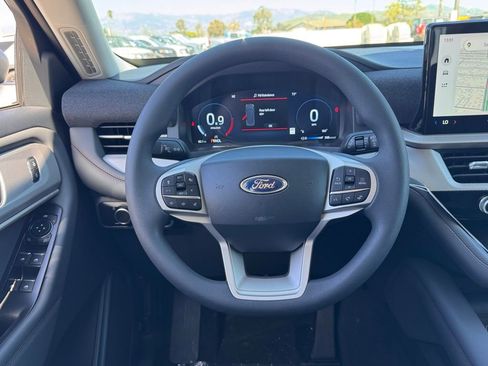 New 2026 Ford Explorer Active image 19