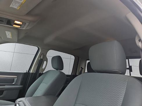 Used 2020 RAM 1500 Classic SLT image 26