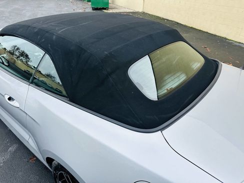 Used 2019 Ford Mustang GT Premium image 21