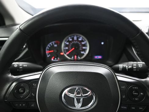 Used 2022 Toyota Corolla Cross LE FWD image 15