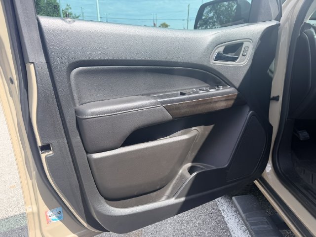 Used 2022 GMC Canyon Elevation w/ Driver Alert Package AWD/4WD image 10