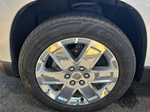 Used 2017 GMC Acadia Limited SLT AWD/4WD image 2