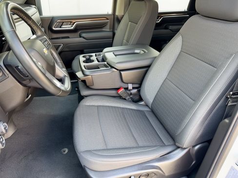 Certified 2025 Chevrolet Silverado 3500 LT w/ Safety Package AWD/4WD image 5