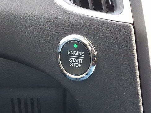 Certified 2022 Ford Edge SEL w/ Convenience Package image 23