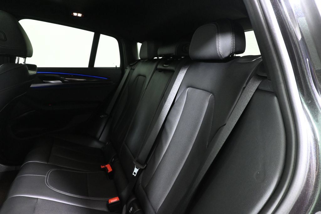 Used 2023 BMW X4 M40i w/ Premium Package AWD/4WD image 4