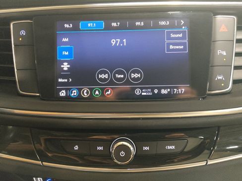 Used 2023 Buick Enclave Essence w/ Experience Buick Package FWD image 25