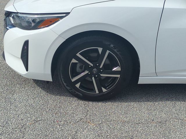 Used 2025 Nissan Sentra SV FWD image 10