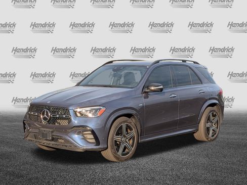 Used 2025 Mercedes-Benz GLE 450e 4MATIC image 5