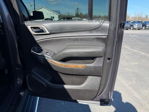 Used 2018 GMC Yukon XL Denali w/ Open Road Package image 23