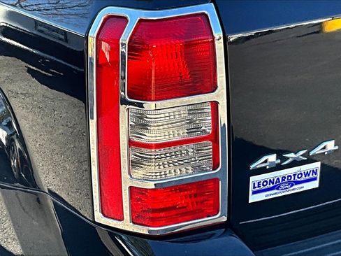 Used 2017 Jeep Patriot High Altitude image 29