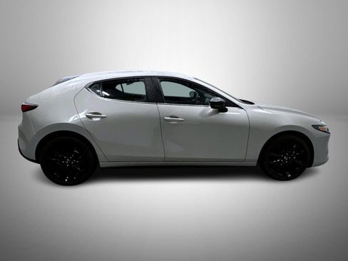 Certified 2025 MAZDA MAZDA3 s Sport image 4