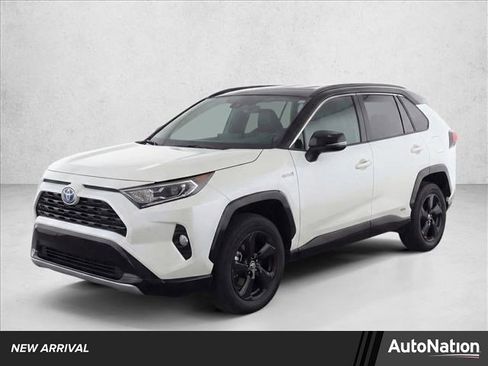 Used 2019 Toyota RAV4 XSE image 1