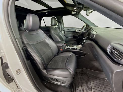 Used 2023 Ford Explorer ST w/ Equipment Group 401A image 31