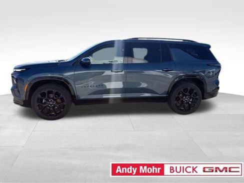Used 2024 Chevrolet Traverse RS AWD/4WD image 7