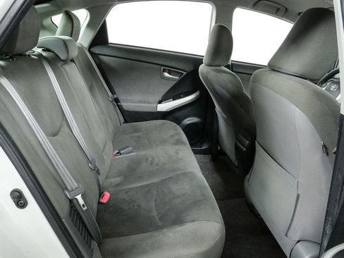 Used 2013 Toyota Prius Two FWD image 18