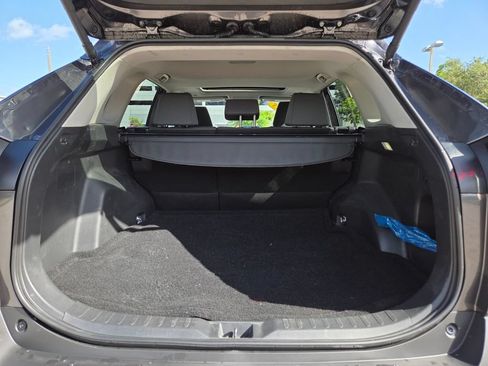 Used 2025 Toyota RAV4 XLE w/ Convenience Package FWD image 19
