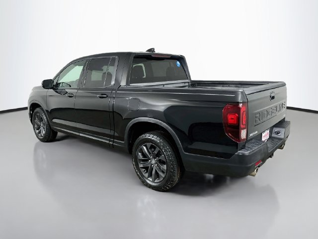 Certified 2025 Honda Ridgeline Sport image 16