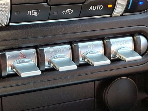 Certified 2022 Ford Mustang Premium w/ Black Accent Package image 25