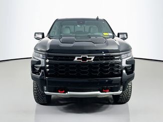 Used 2025 Chevrolet Silverado 1500 ZR2 w/ Technology Package AWD/4WD video 2
