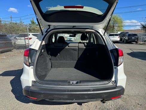 Used 2021 Honda HR-V EX image 24