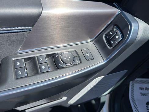 Certified 2025 Ford F150 Platinum AWD/4WD image 37