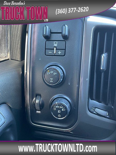 Used 2018 Chevrolet Silverado 2500 High Country w/ Duramax Plus Package AWD/4WD image 16