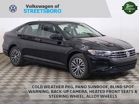 Used 2019 Volkswagen Jetta SE w/ Cold Weather Package image 1