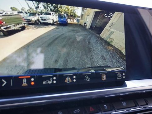 New 2026 Chevrolet Silverado 1500 High Country w/ High Country Premium Package image 31