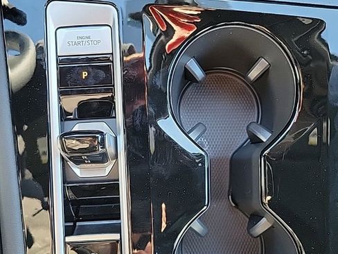 New 2026 Volkswagen Atlas Cross Sport SE image 35