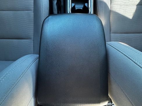 Used 2019 Toyota Tacoma SR5 image 22