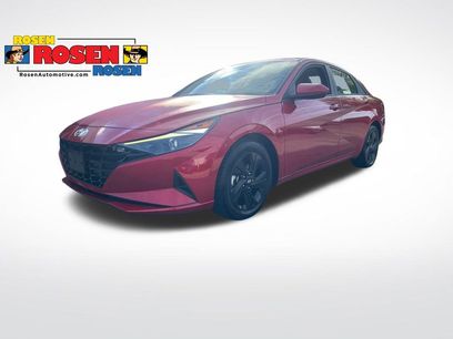 Used 2023 Hyundai Elantra SEL w/ Cargo Package