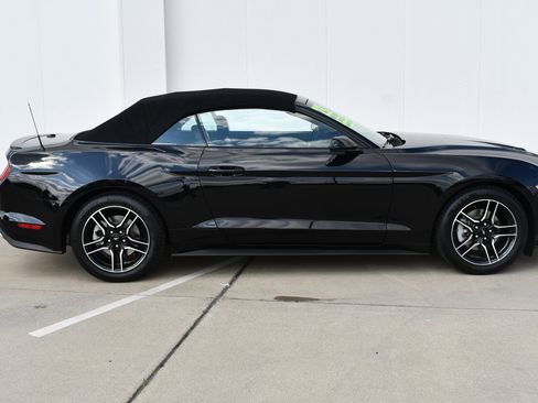 Used 2023 Ford Mustang Premium RWD image 5