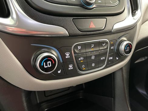 Certified 2019 Chevrolet Equinox LT FWD image 8
