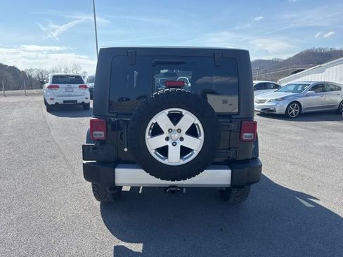 Used 2011 Jeep Wrangler Sahara w/ Dual Top Group image 7