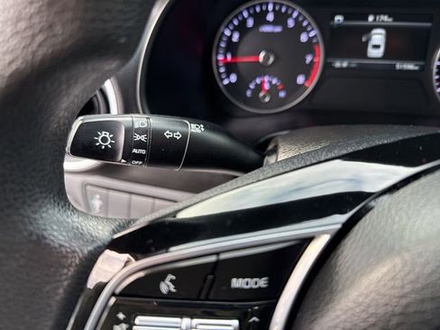 Used 2023 Kia Forte LXS image 22