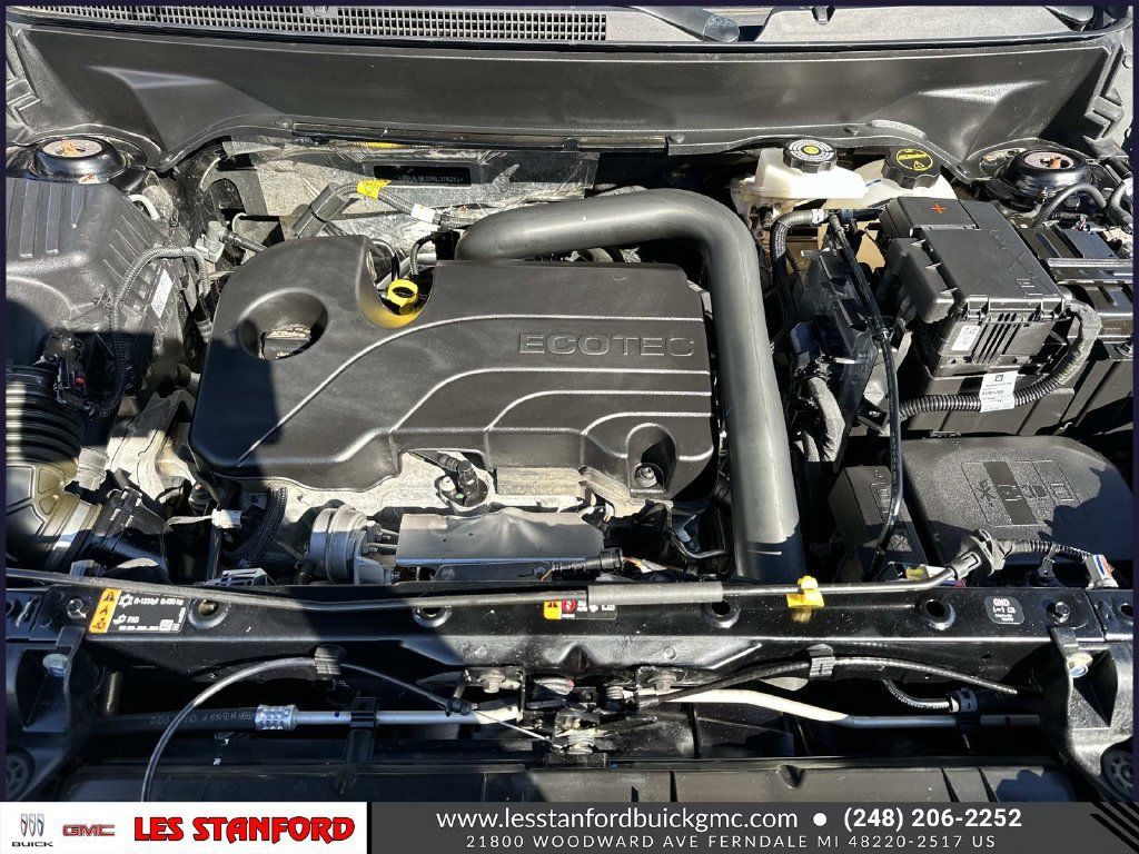 Used 2024 GMC Terrain SLE FWD image 12
