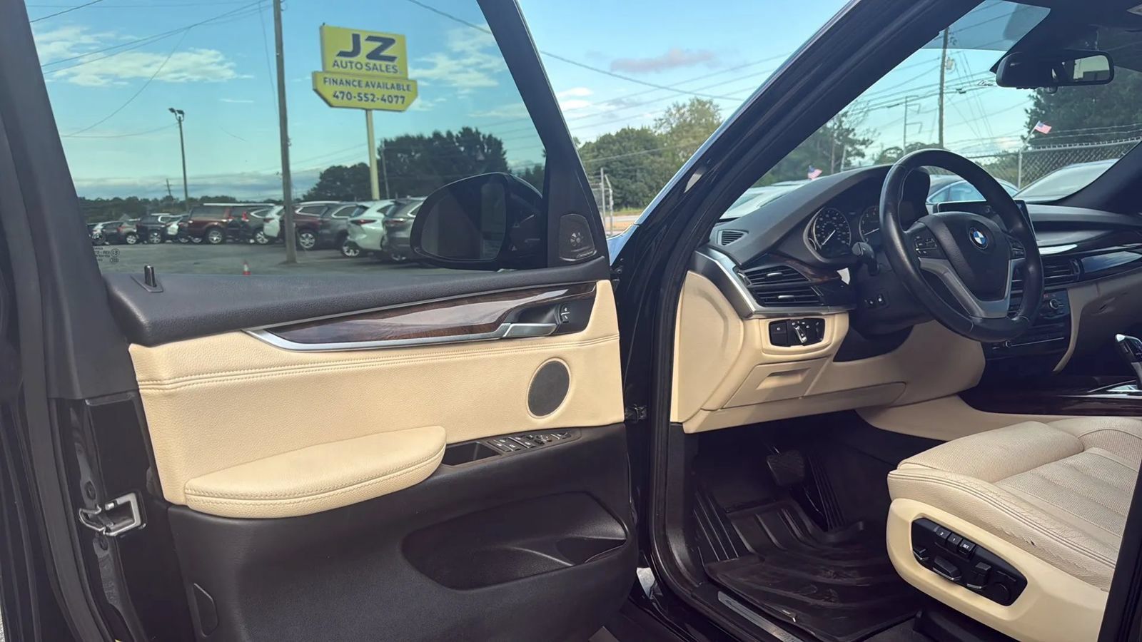 Used 2017 BMW X5 xDrive35i AWD/4WD image 9