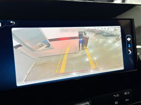 Certified 2025 Mercedes-Benz Sprinter 2500 image 14