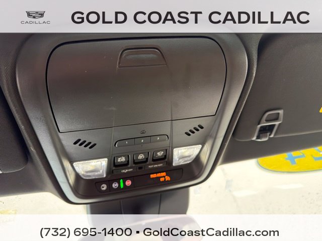 Used 2024 Cadillac XT4 Luxury w/ Cold Weather Package AWD/4WD image 27