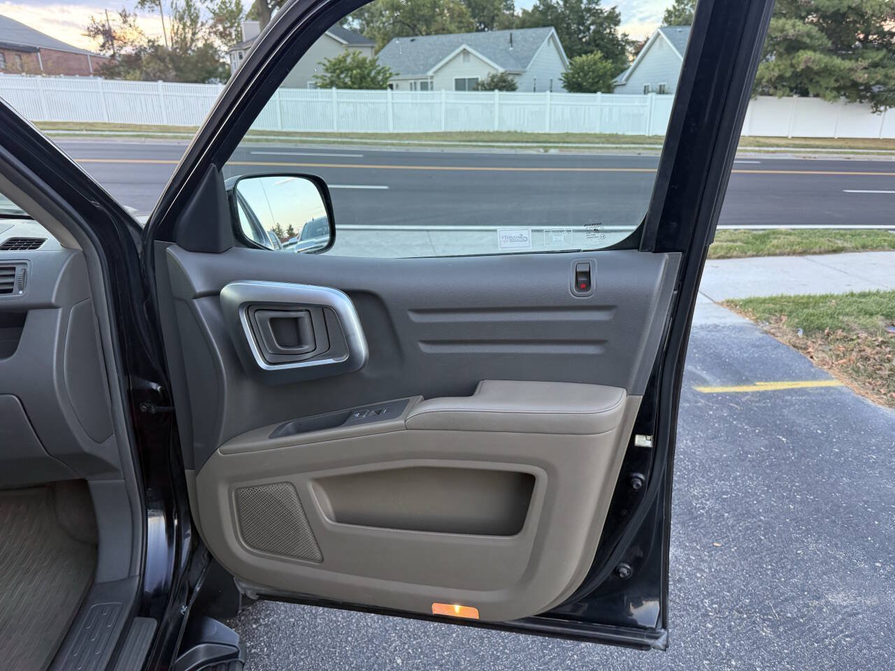 Used 2006 Honda Ridgeline RTL image 5