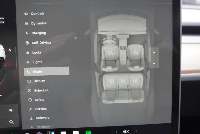 Used 2022 Tesla Model Y Performance AWD/4WD image 31