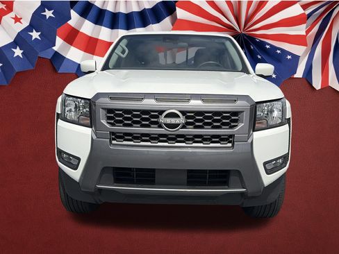 Certified 2025 Nissan Frontier SV w/ SV Convenience Package RWD image 8