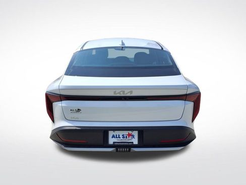 Used 2025 Kia K4 FWD image 7