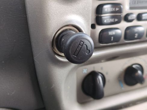 Used 2001 Ford Explorer Sport Trac 4x4 image 28